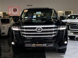 تۆیۆتا لاند کروزەر